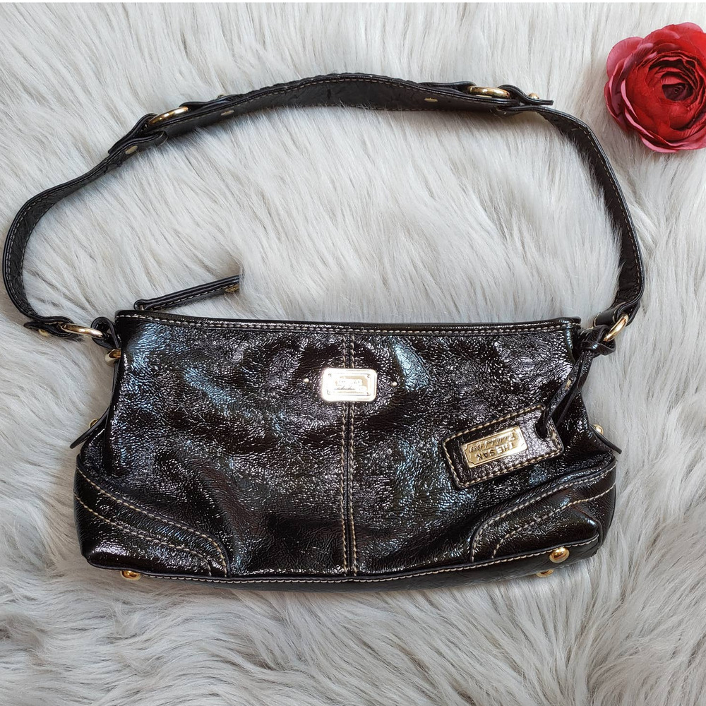 The SAK Black Leather Purse Shoulder Bag Shiny Gloss Zero Flaws Great Condition